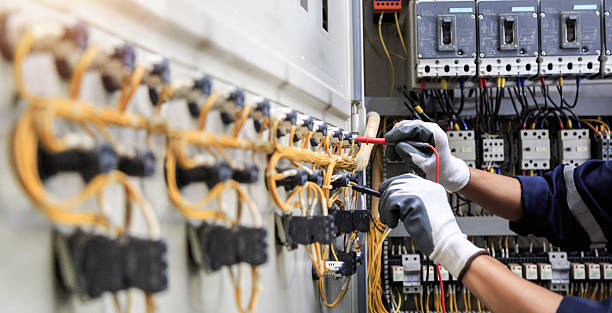 Professional Electrician technician working in Chantilly, VA